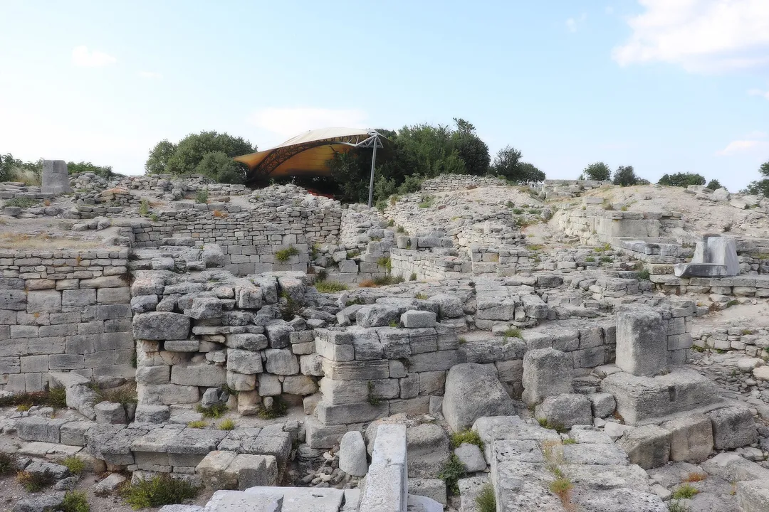Stone walls and archaeological remains at Troy